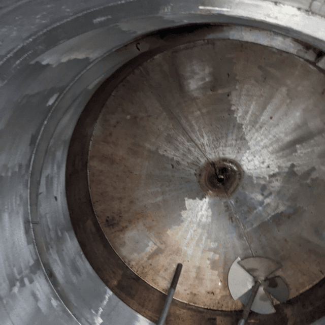 Емкости объем 5 куб.м. с рубашкой е.2842