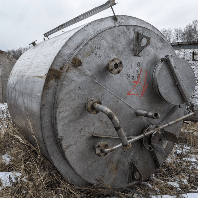 Емкости объем 5 куб.м. с рубашкой е.2842