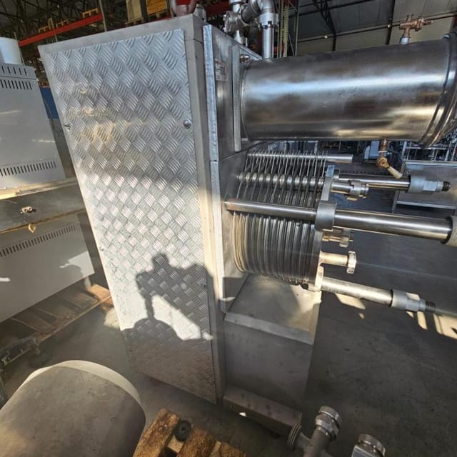 Маслообразователь Р3-ОУА-1000 инв 9702