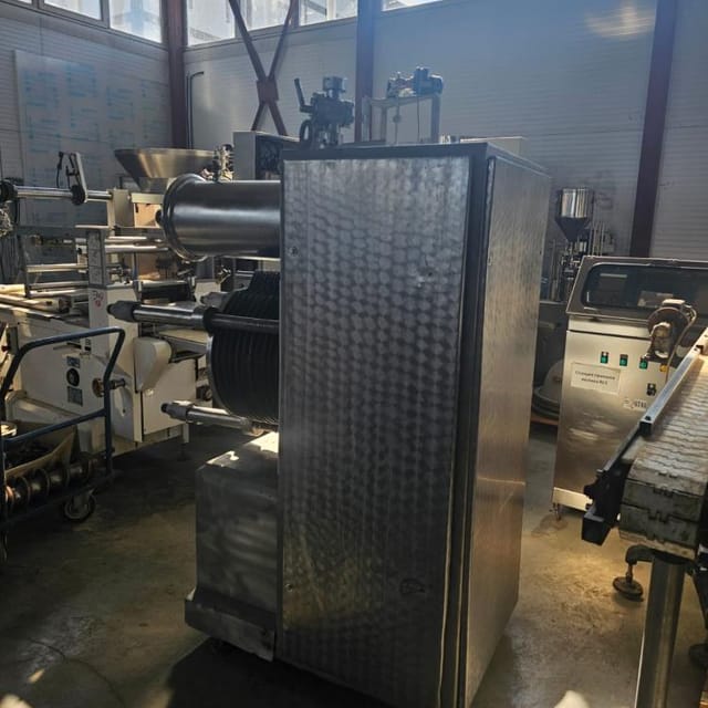 Маслообразователь Р3-ОУА-1000 инв 9702