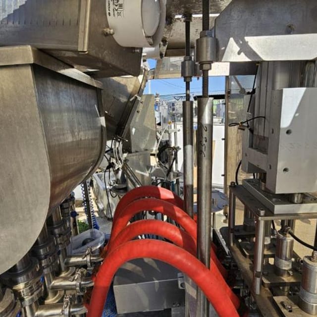 Линия розлива АДНК-39 ЛР 3 в ПЭТ инв.11805