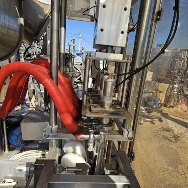 Линия розлива АДНК-39 ЛР 3 в ПЭТ инв.11805