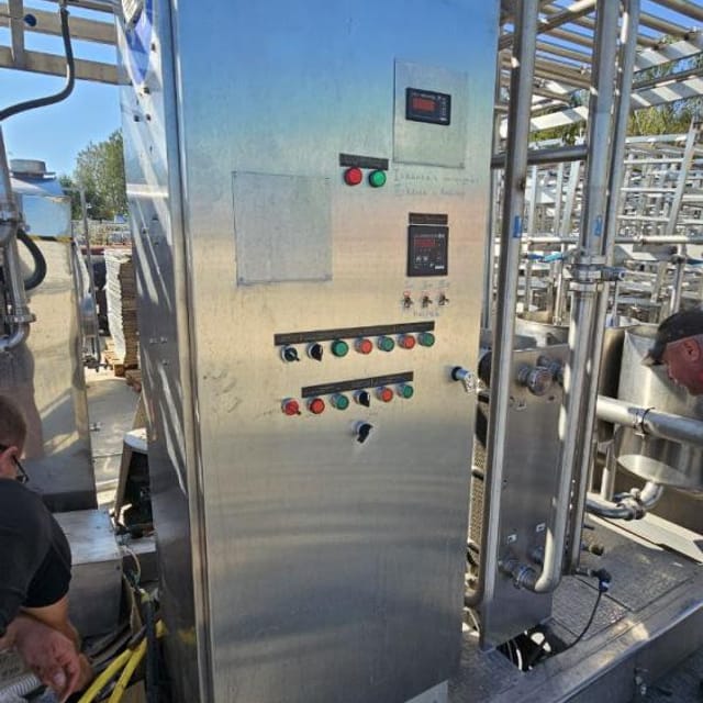 Линия пастеризации молока 2,5т инв.1690