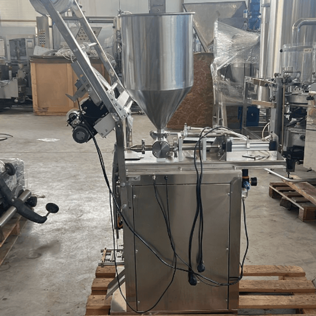 Фасовщик в трех-шовный пакет инв.9615