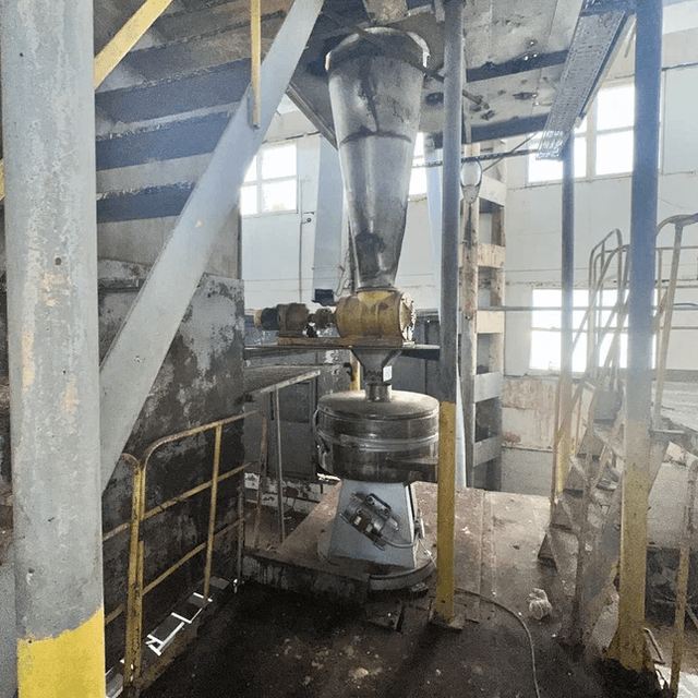 Распылительно-сушильная установка ОРЧ-500 частично разукомплектована.