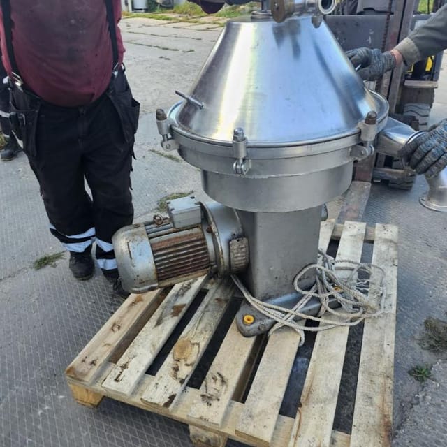 Сепаратор-молокоочиститель А1-ОЦМ-10 10куб/час инв.11685