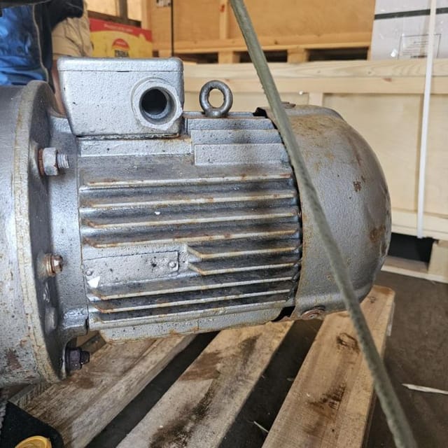 Сепаратор-молокоочиститель А1-ОЦМ-10 10куб/час инв.11685