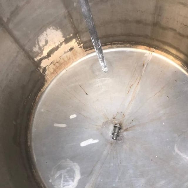 Емкости 2100л (аппарат дображивания) инв.14656