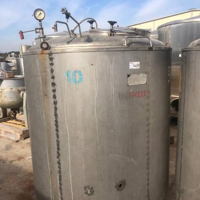 Емкости 2100л (аппарат дображивания) инв.14656