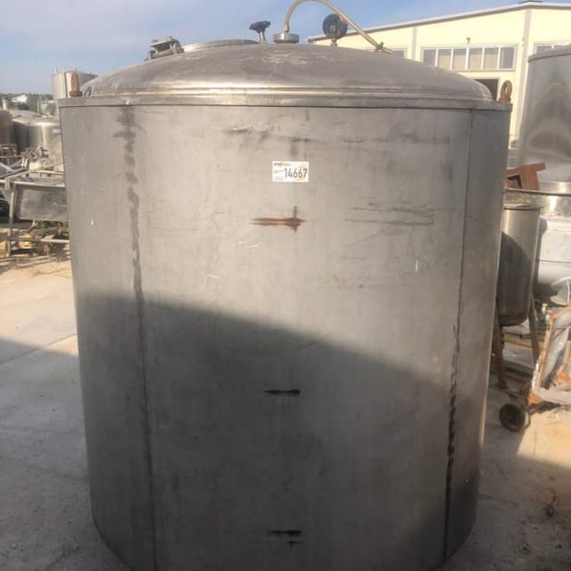 Емкости 2100л (аппарат дображивания) инв.14656