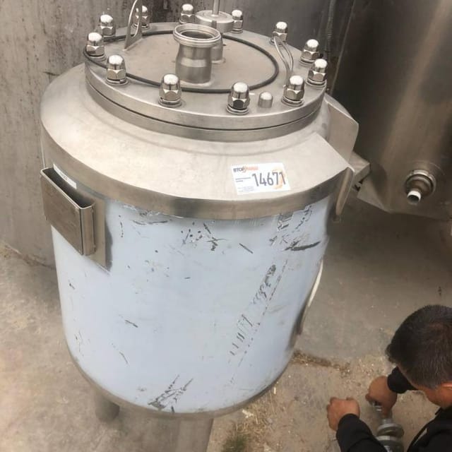 Емкость 100л  инв.14671