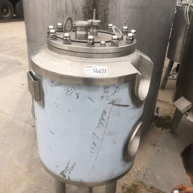 Емкость 100л  инв.14671