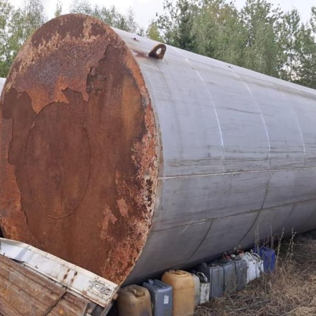 Емкость В2-ОХР