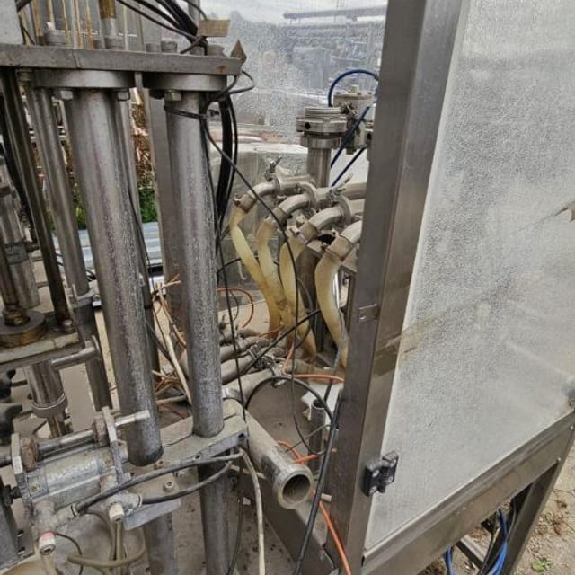 Линия АДНК-19 ЛР  розлив в ПЭТ инв.11779