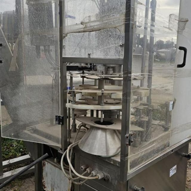 Линия АДНК-19 ЛР  розлив в ПЭТ инв.11779