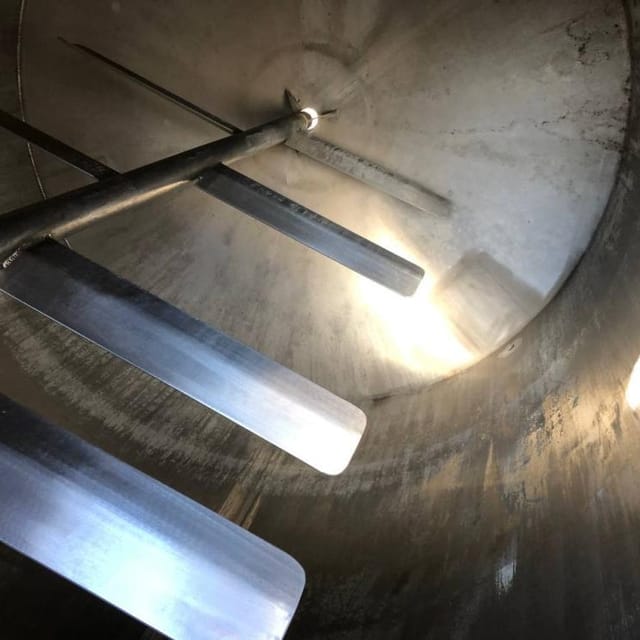 Емкость 2,5 куба термос инв.14684