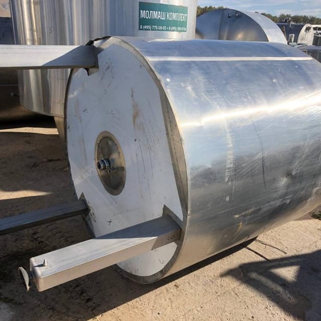 Емкость 2,5 куба термос инв.14684