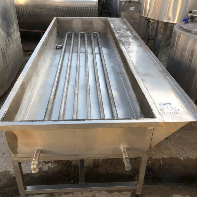 Ванна со змеевиком 0,8 куб.м инв.14705