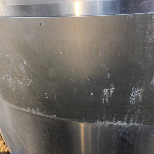 Емкость 250л инв.14707