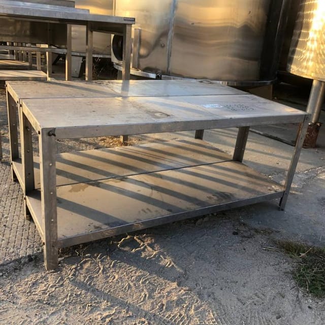 Стол, длина 1,2м инв.14713