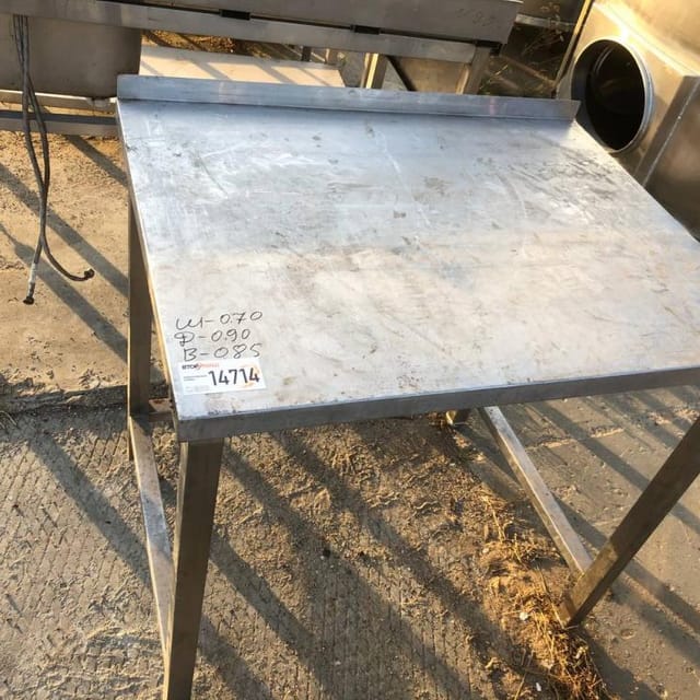 Стол, длина 0,9м инв.14714