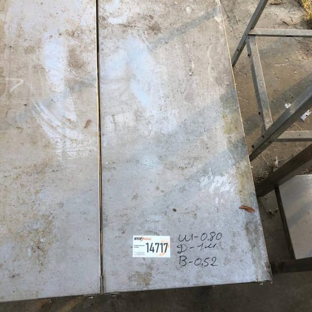 Стол, длина 1м инв.14717