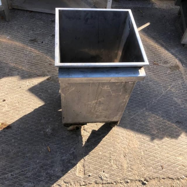 Урна из нержавейки инв.14776