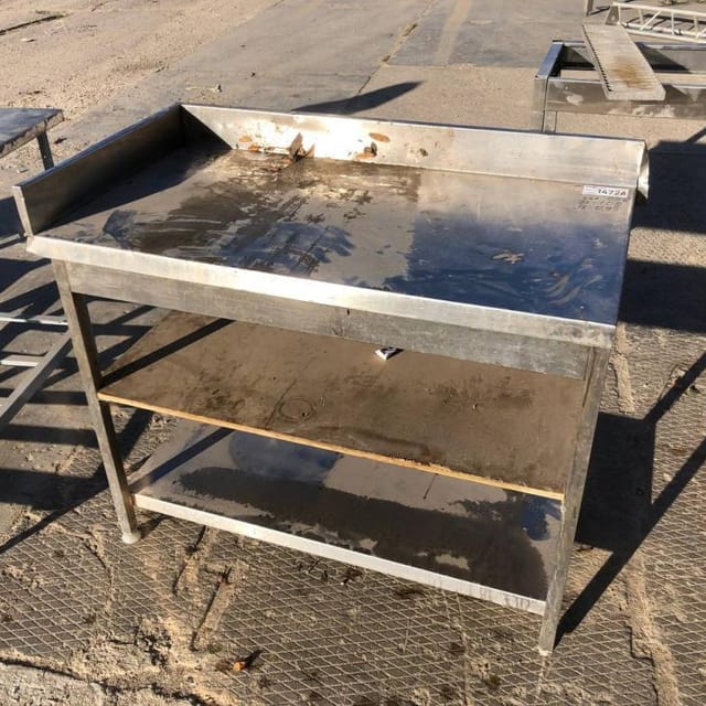 Стол, длина 1,08м инв.14726