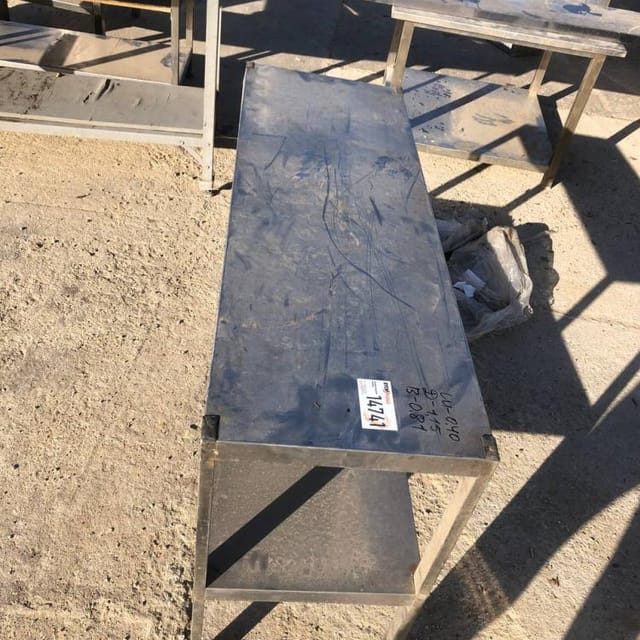 Стол, длина 1,15м инв.14741