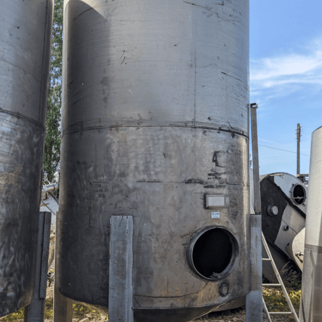 Емкости нержавеющие, объем 10 куб.м е.3181