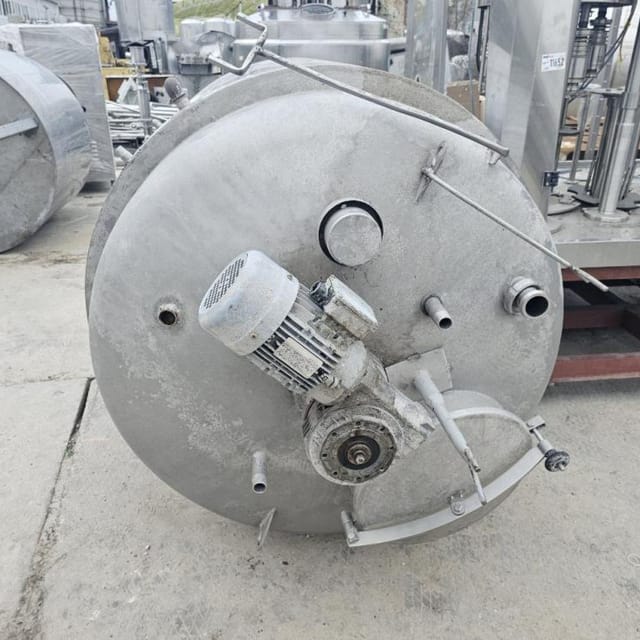 Емкость 1000 л  инв.11753