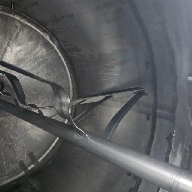 Емкость 1000л  инв.11852