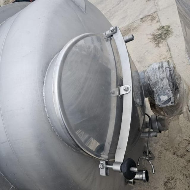 Емкость 1000л  инв.11852