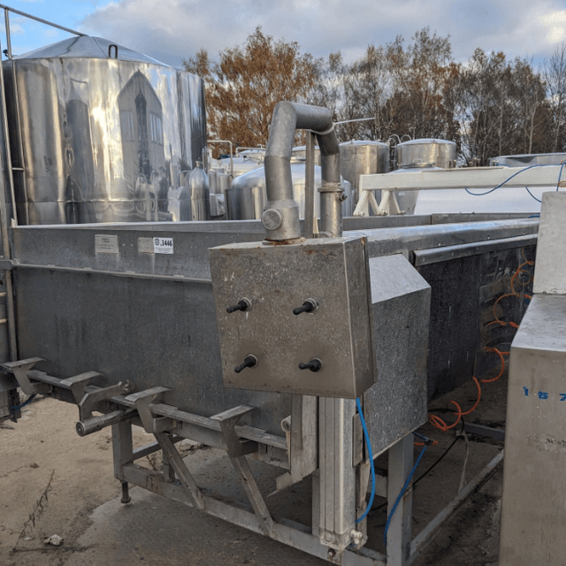 Аппарат формовочный для сыра, объем 5000 литров, е.3446
