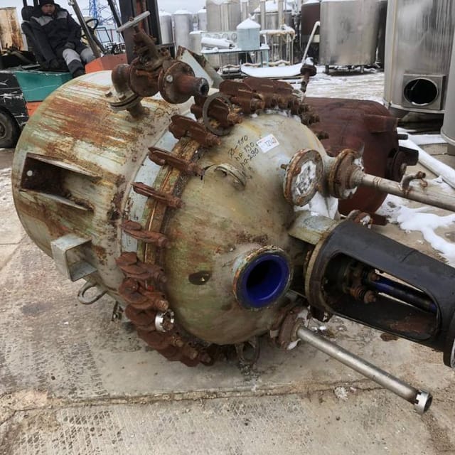 Реактор 1,2 куба эмаль инв.12140