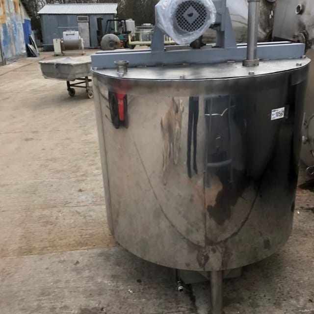 Емкость ОПБ-1000 с рубашкой, ТЭН, мешалка со скребками инв.10567