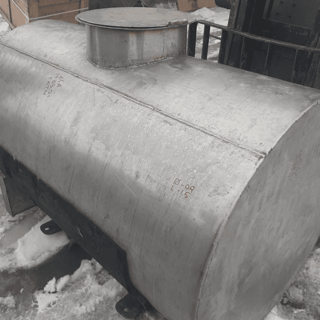 Емкость нержавеющая 1 куб.м