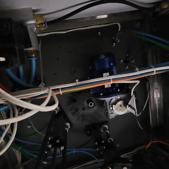 Фасовщик в стаканчики ПАСТПАК Р 75мм с крышкой е.2388