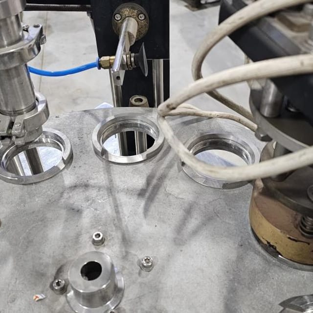 Фасовщик в стаканчики ПАСТПАК Р 75мм с крышкой е.2388