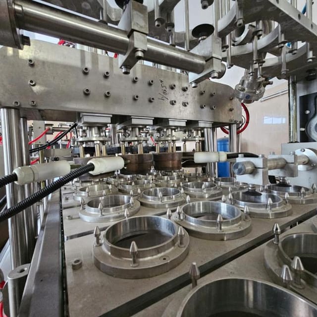 Фасовщик в стакан АДНК -39Д четырехрядный инв.11764