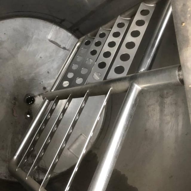 Емкость 2300л инв.12501