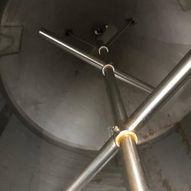 Емкость 1500л конусное дно инв.12503