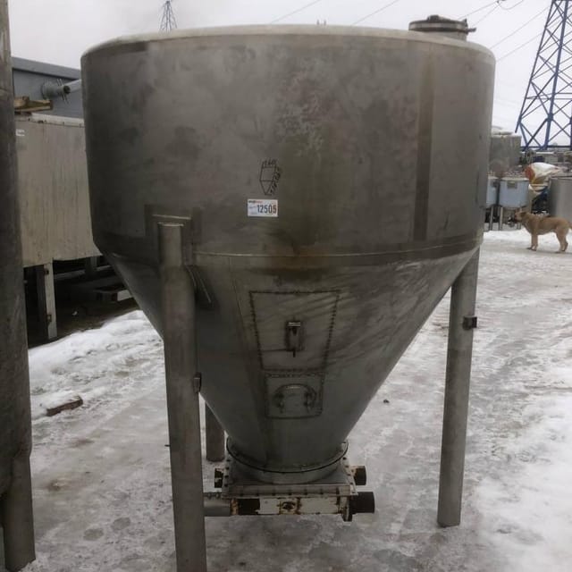 Емкость с конусным дном 2000л инв.12505