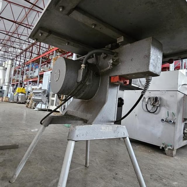 Пила ленточная Koneteollisuus Oy КТ 325 инв.11931