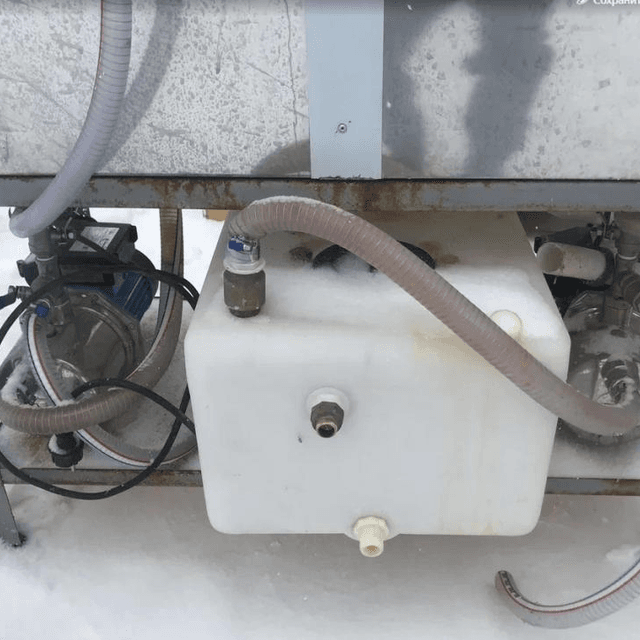 Мойка 2 секции по 50л с насосами инв.7157