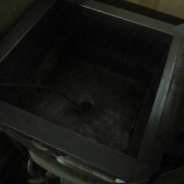 Мойка 2 секции по 50л с насосами инв.7157