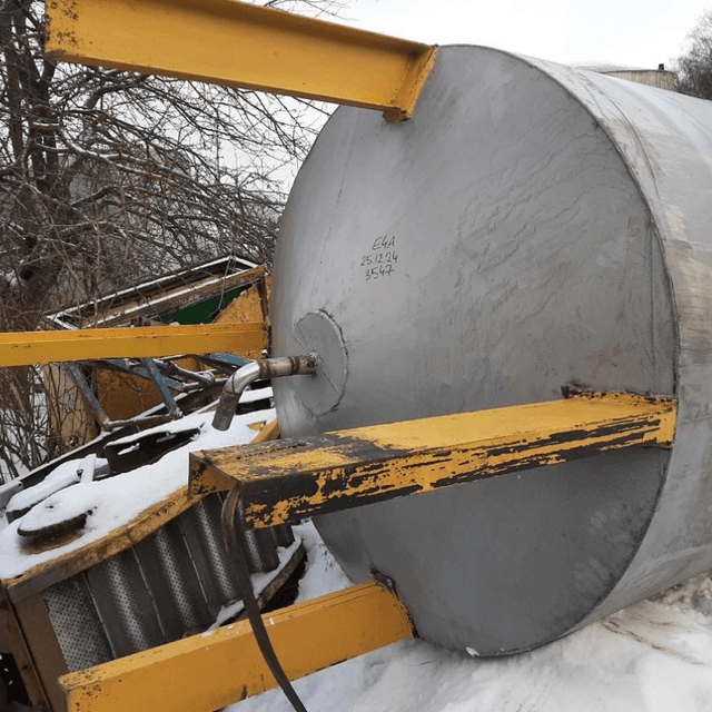 Емкости  объем 8 куб.м е.3547