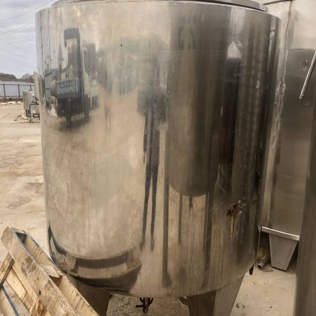 Емкость с рубашкой 1000л инв.12551