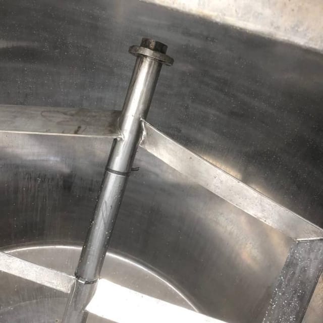 Емкость с рубашкой 1000л инв.12551