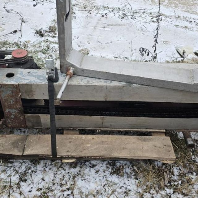 Подъёмник тележек инв.13274